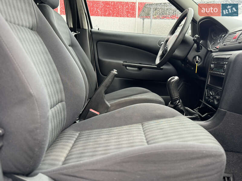 Універсал Skoda Octavia 2006 в Нововолинську фото 59 Універсал Skoda Octavia 2006 в Нововолинську