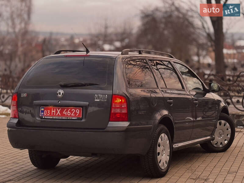 Універсал Skoda Octavia 2009 в Дрогобичі