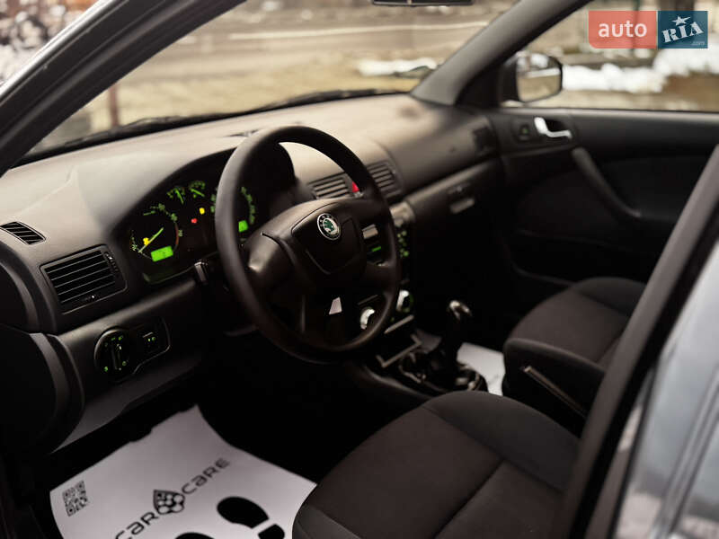 Універсал Skoda Octavia 2009 в Дрогобичі