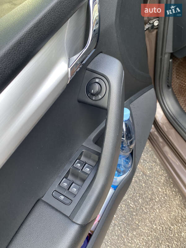 Лифтбек Skoda Octavia 2019 в Виннице