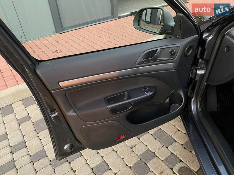 Универсал Skoda Octavia 2010 в Мукачево