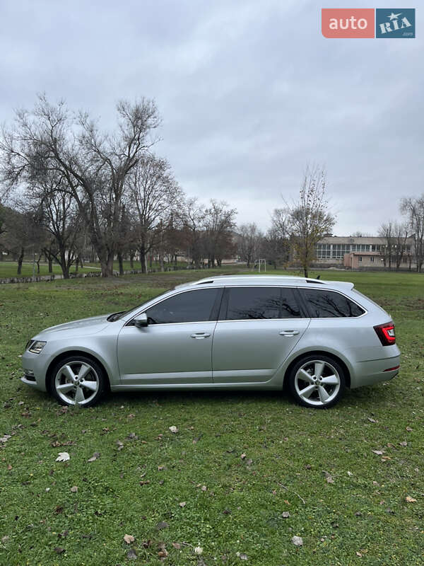 Универсал Skoda Octavia 2018 в Кривом Роге фото 18 Универсал Skoda Octavia 2018 в Кривом Роге