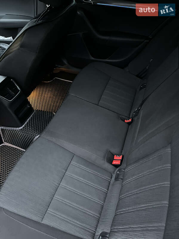 Универсал Skoda Octavia 2018 в Кривом Роге фото 26 Универсал Skoda Octavia 2018 в Кривом Роге