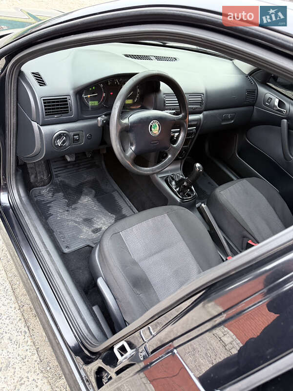 Универсал Skoda Octavia 2010 в Смеле