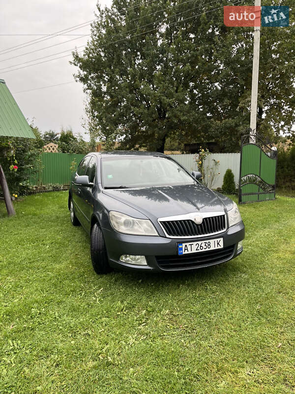 Лифтбек Skoda Octavia 2009 в Ивано-Франковске