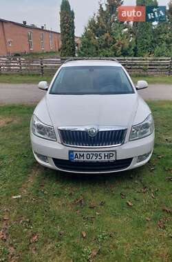 Универсал Skoda Octavia 2009 в Львове
