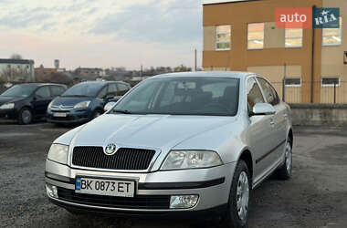 Лифтбек Skoda Octavia 2005 в Ровно