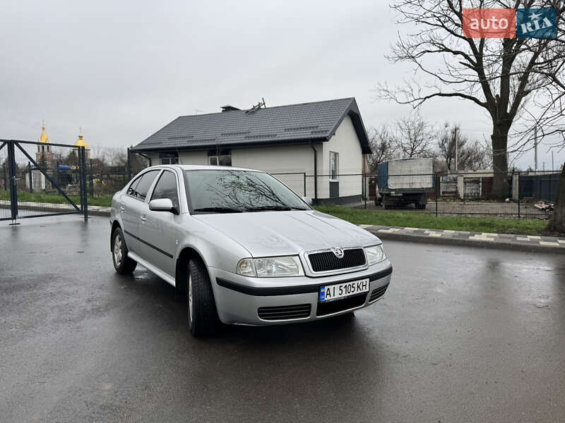 Ліфтбек Skoda Octavia 2006 в Бородянці