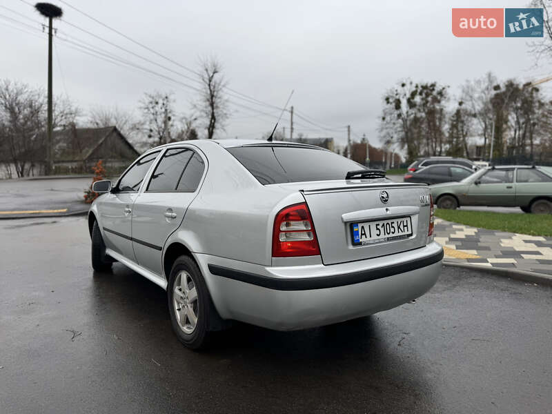 Ліфтбек Skoda Octavia 2006 в Бородянці