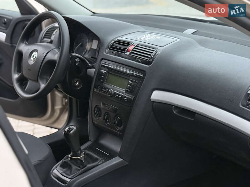 Универсал Skoda Octavia 2006 в Тернополе