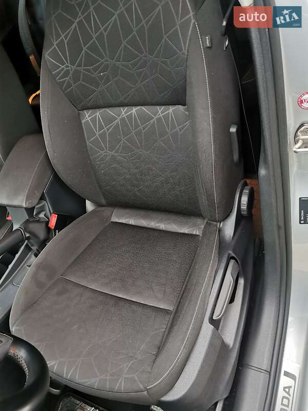 Універсал Skoda Octavia 2018 в Чернівцях фото 13 Універсал Skoda Octavia 2018 в Чернівцях