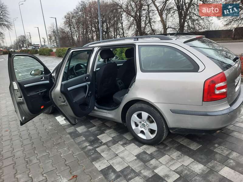 Универсал Skoda Octavia 2007 в Виннице