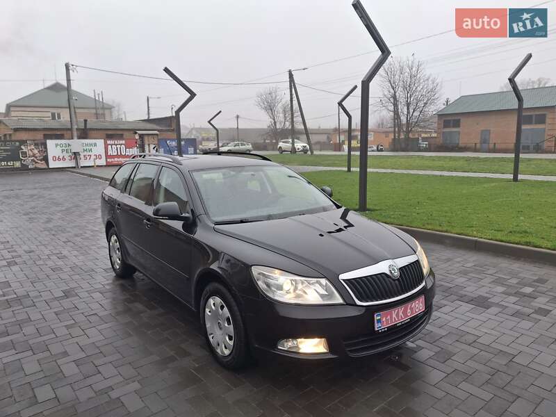 Універсал Skoda Octavia 2011 в Лубнах