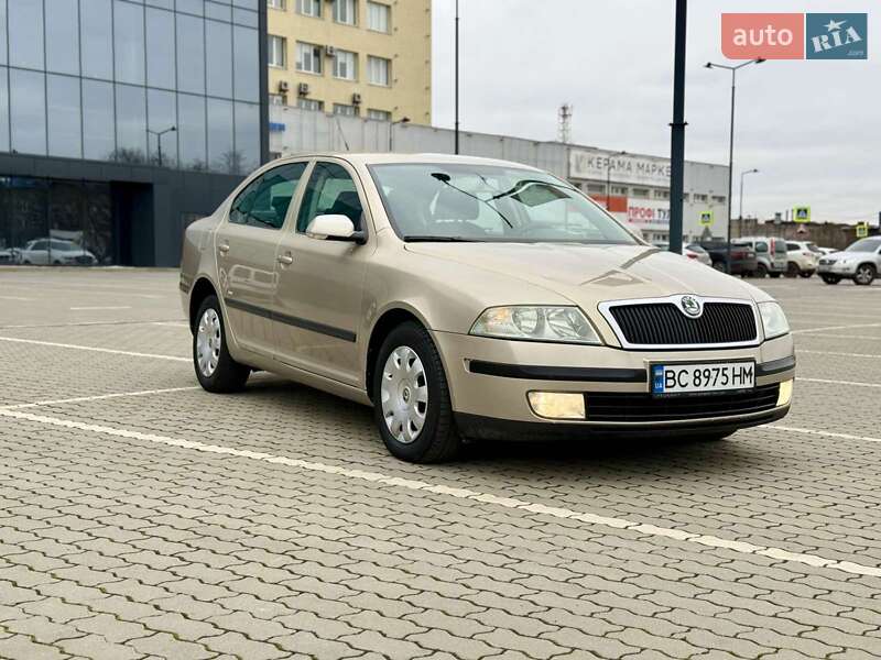 Ліфтбек Skoda Octavia 2005 в Львові