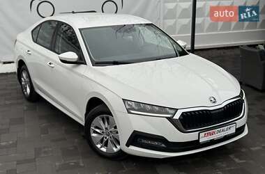 Лифтбек Skoda Octavia 2022 в Киеве