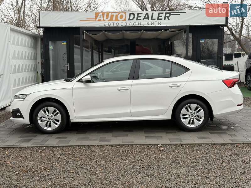 Ліфтбек Skoda Octavia 2022 в Києві