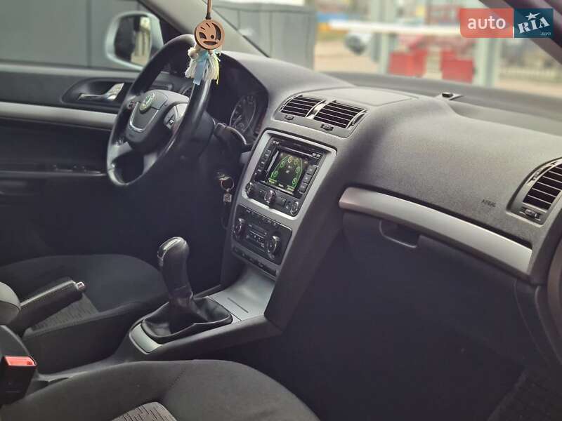 Универсал Skoda Octavia 2013 в Житомире фото 34 Универсал Skoda Octavia 2013 в Житомире