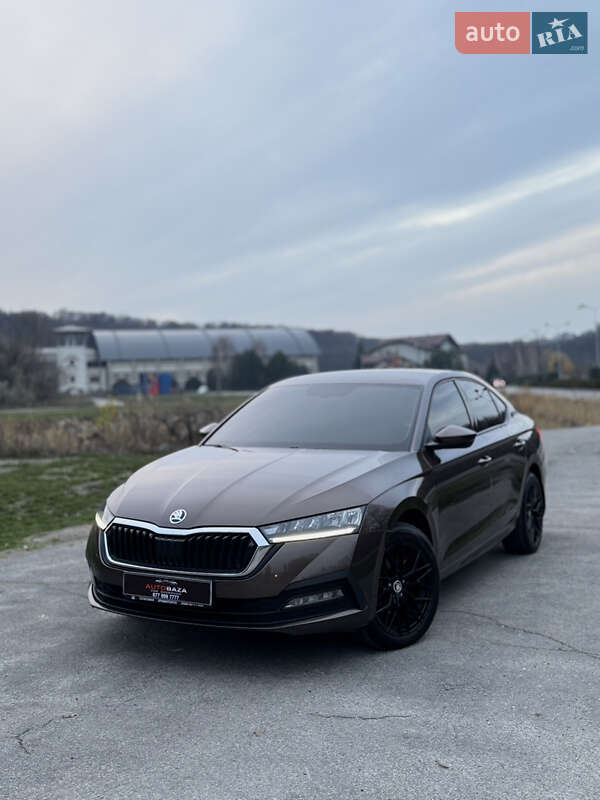 Лифтбек Skoda Octavia 2020 в Днепре