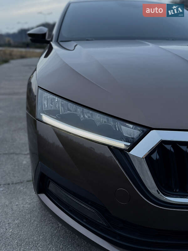 Лифтбек Skoda Octavia 2020 в Днепре