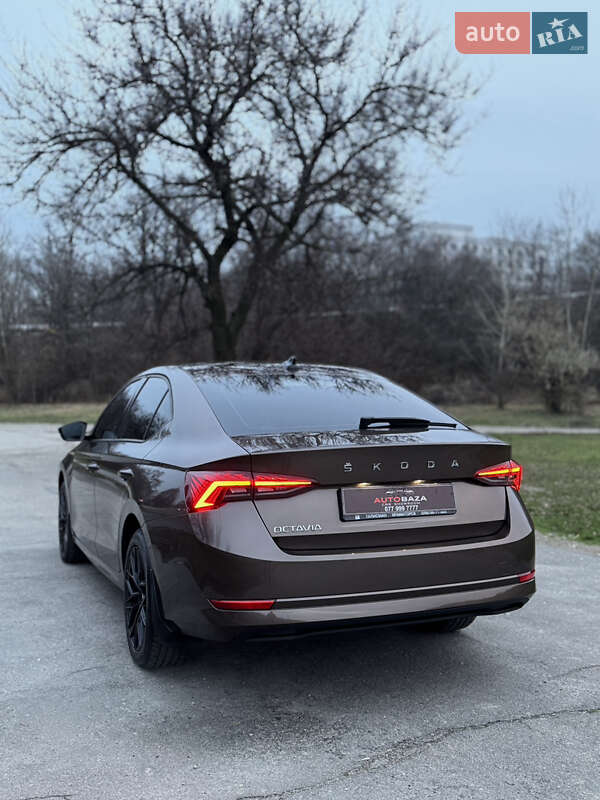 Лифтбек Skoda Octavia 2020 в Днепре