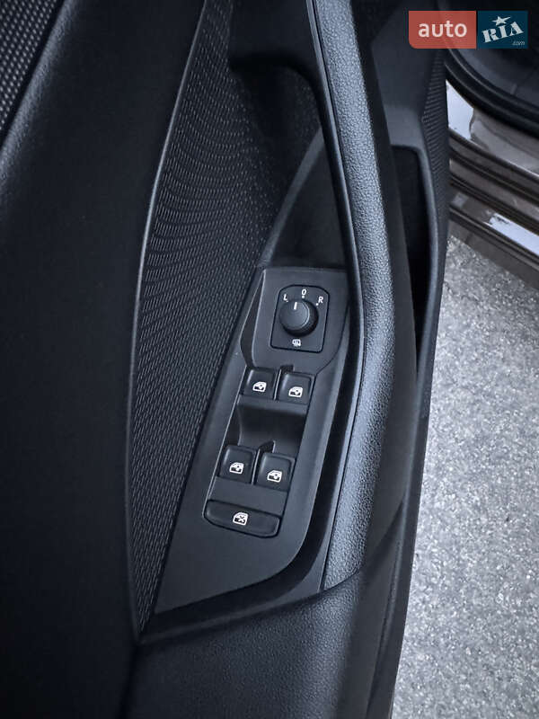 Лифтбек Skoda Octavia 2020 в Днепре