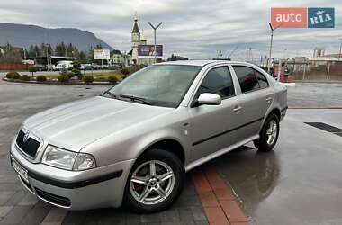 Лифтбек Skoda Octavia 2001 в Хусте