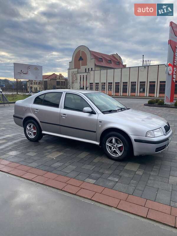 Лифтбек Skoda Octavia 2001 в Хусте