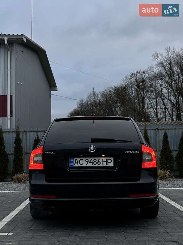 Універсал Skoda Octavia 2010 в Луцьку