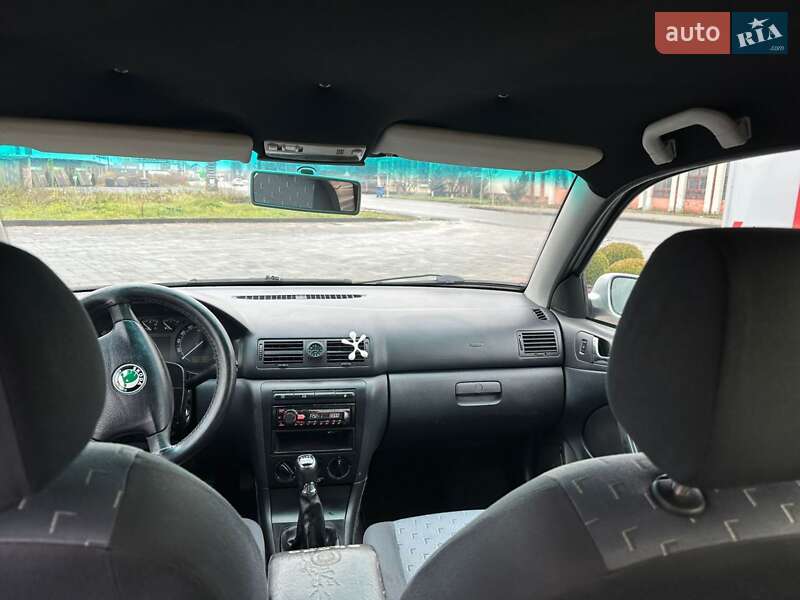 Лифтбек Skoda Octavia 2001 в Хусте