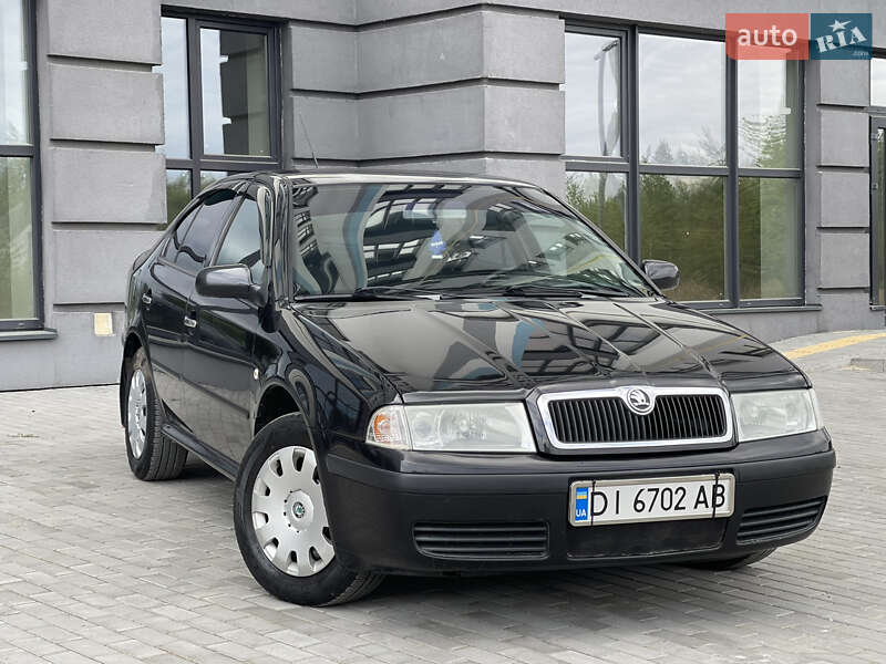 Ліфтбек Skoda Octavia 2006 в Ковелі