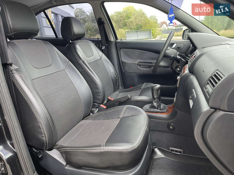 Ліфтбек Skoda Octavia 2006 в Ковелі