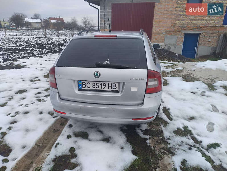 Универсал Skoda Octavia 2011 в Львове