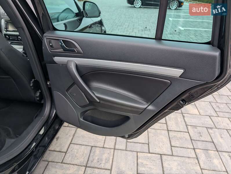 Універсал Skoda Octavia 2011 в Луцьку