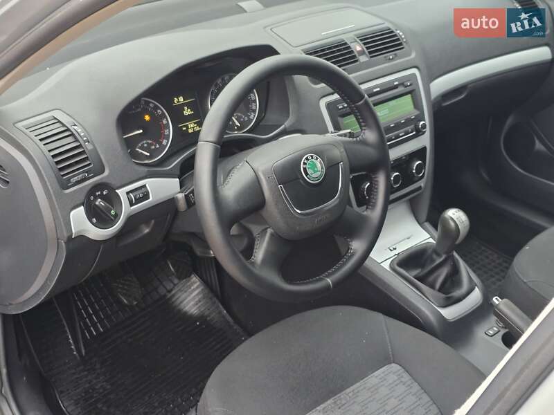 Универсал Skoda Octavia 2009 в Харькове