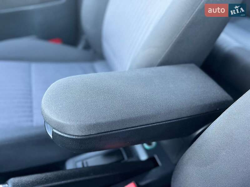 Універсал Skoda Octavia 2003 в Хмельницькому