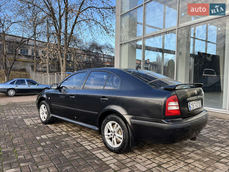Ліфтбек Skoda Octavia 2004 в Чернігові