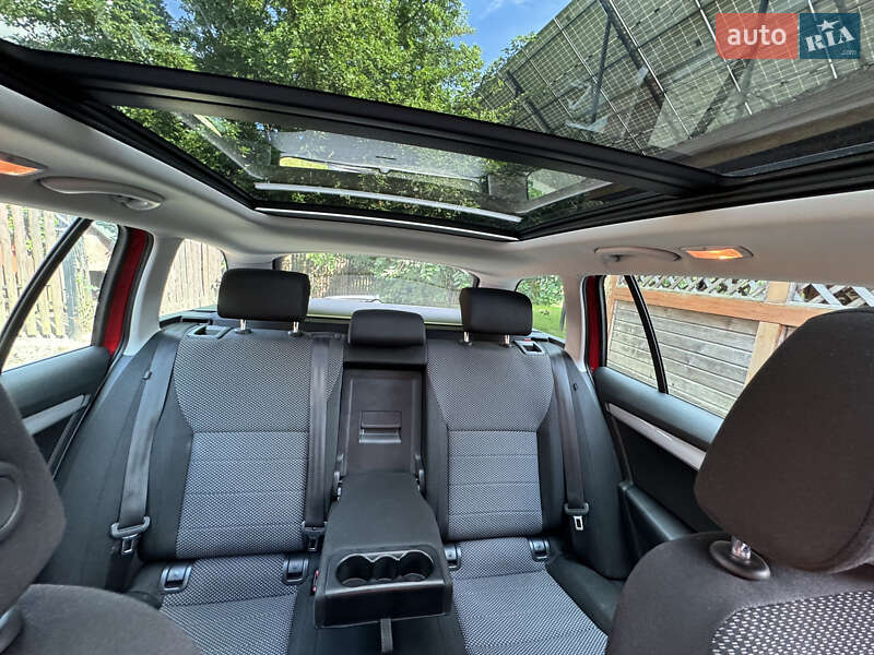 Универсал Skoda Octavia 2016 в Львове