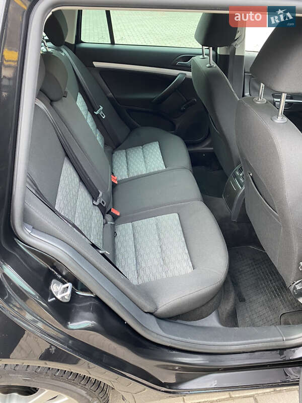 Універсал Skoda Octavia 2010 в Рівному