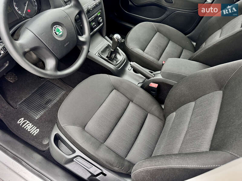 Лифтбек Skoda Octavia 2008 в Киеве фото 27 Лифтбек Skoda Octavia 2008 в Киеве