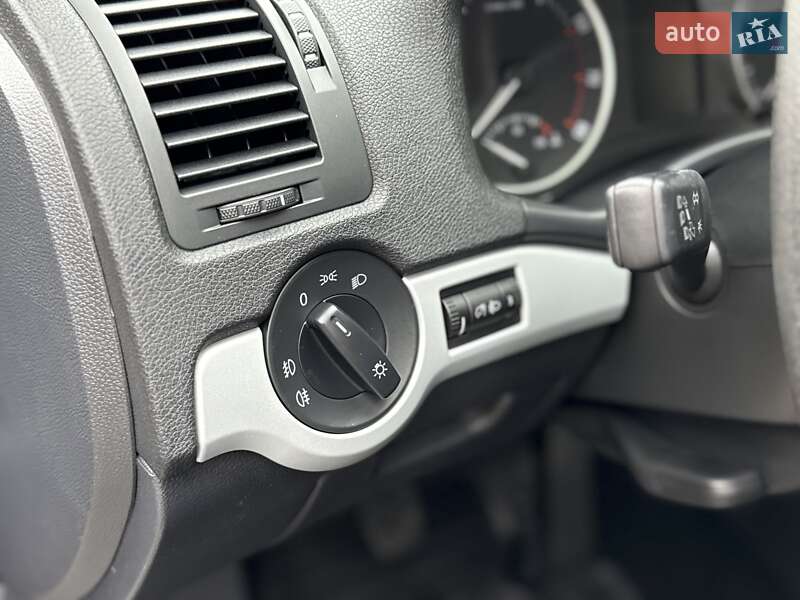 Лифтбек Skoda Octavia 2011 в Хмельницком фото 41 Лифтбек Skoda Octavia 2011 в Хмельницком