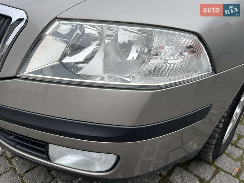 Ліфтбек Skoda Octavia 2007 в Звягелі