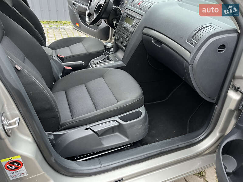 Ліфтбек Skoda Octavia 2007 в Звягелі