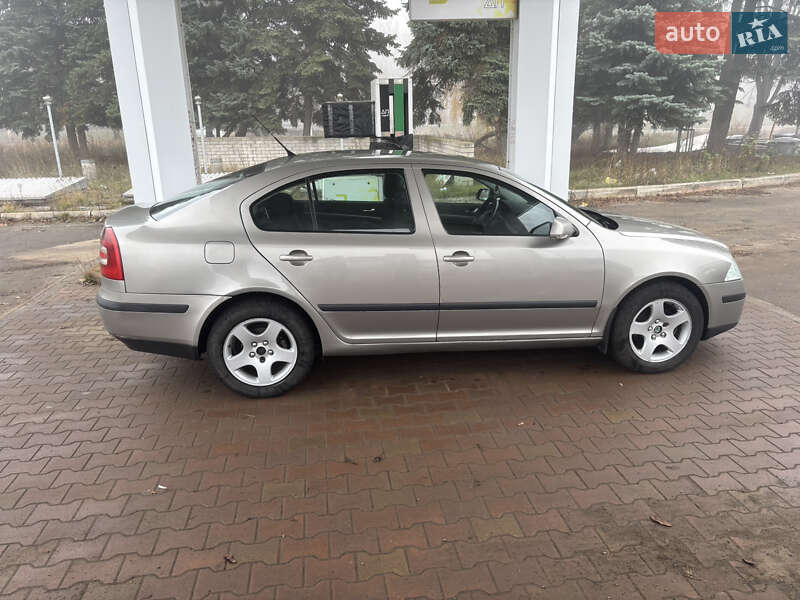 Лифтбек Skoda Octavia 2007 в Краматорске фото Лифтбек Skoda Octavia 2007 в Краматорске