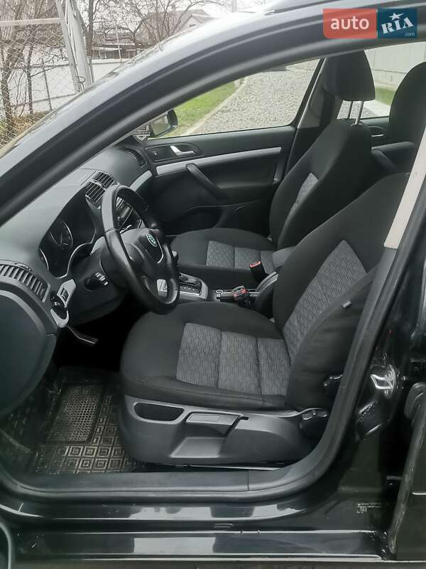 Универсал Skoda Octavia 2009 в Любомле