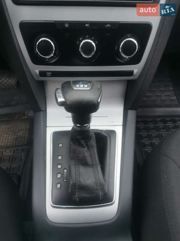 Универсал Skoda Octavia 2009 в Любомле