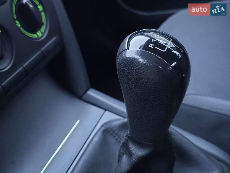Ліфтбек Skoda Octavia 2006 в Полтаві