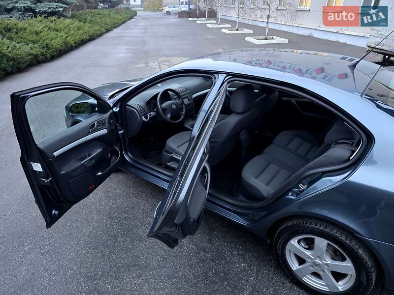 Ліфтбек Skoda Octavia 2006 в Полтаві