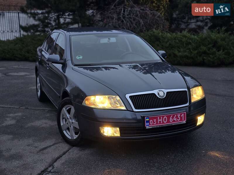 Ліфтбек Skoda Octavia 2006 в Полтаві