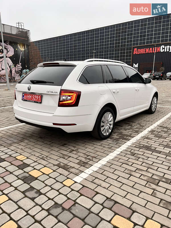 Универсал Skoda Octavia 2017 в Луцке