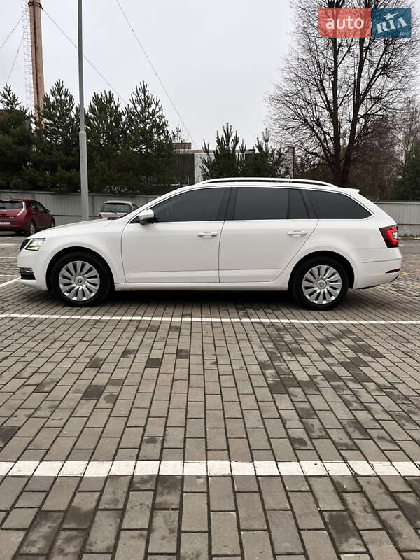 Универсал Skoda Octavia 2017 в Луцке